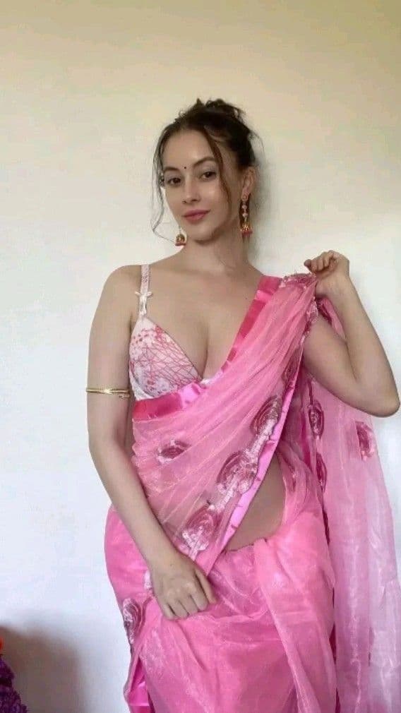Riya - Kolkata local profile in Behala